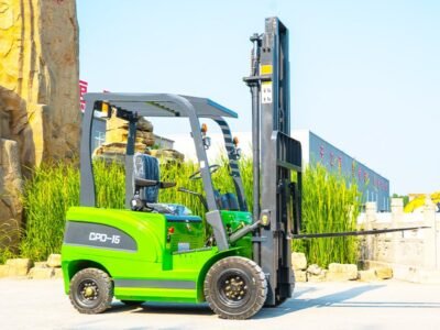 HW1.5T Electric Forklift