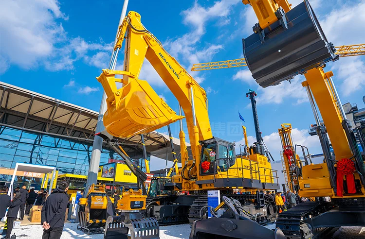HW-1300 Crawler Excavator